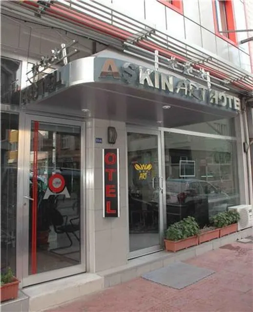 AskinArt Hotel