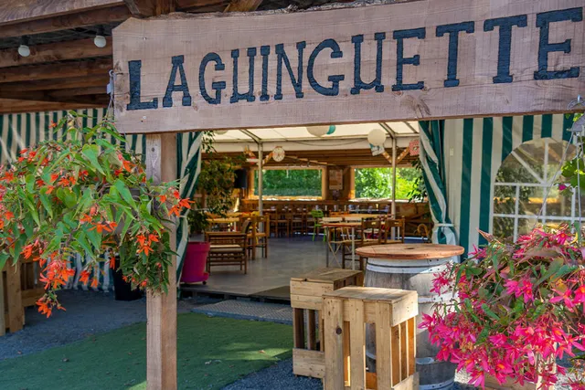 A l'Ombre des Tilleuls