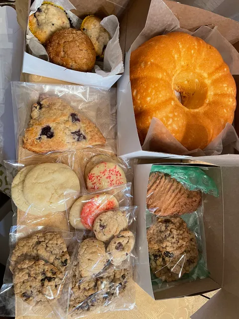 MARYANN'S SWEET TREATS