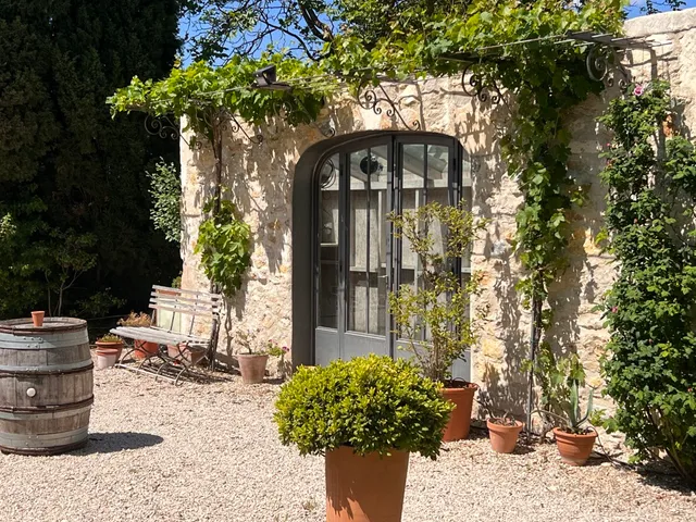 Location de vacances Maussane les Alpilles : La Bastide des Cyprès proche St Remy de Provence