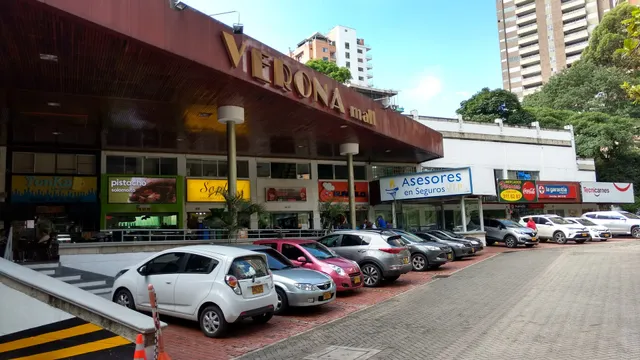 Mall Verona