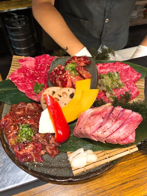 肕 燒肉.酒肆