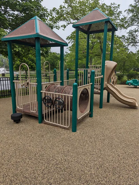 Edgemont Park Playground