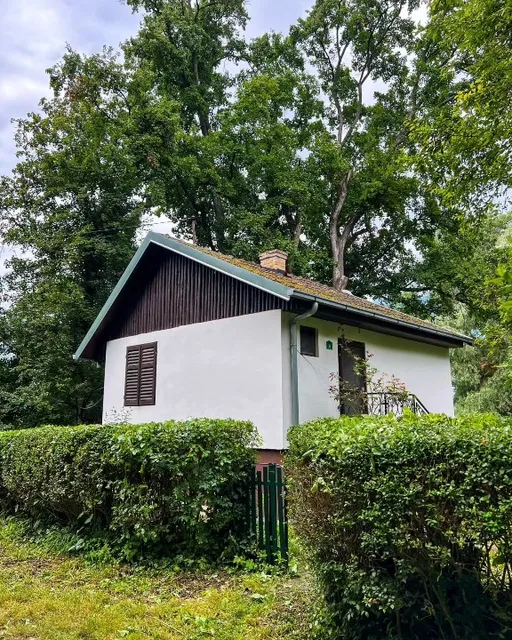 Vikendica Varljivo leto