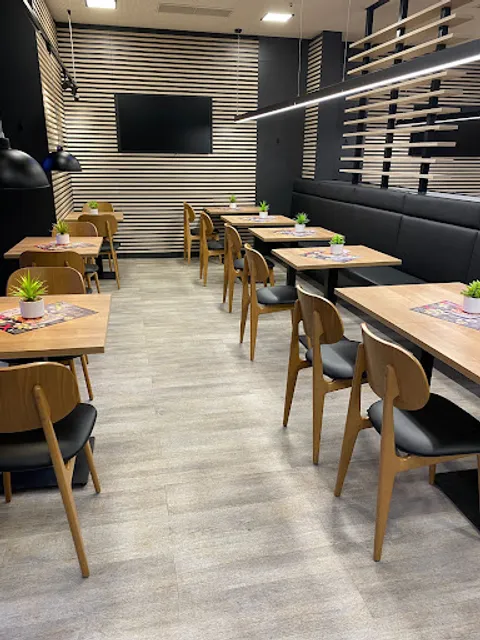 mömax Restaurant Passau