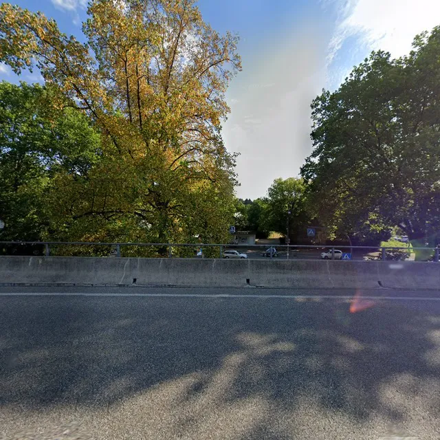 Asia Schnellimbiß Hot Wok