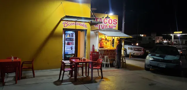 Tacos Iván