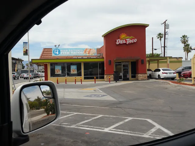 Del Taco