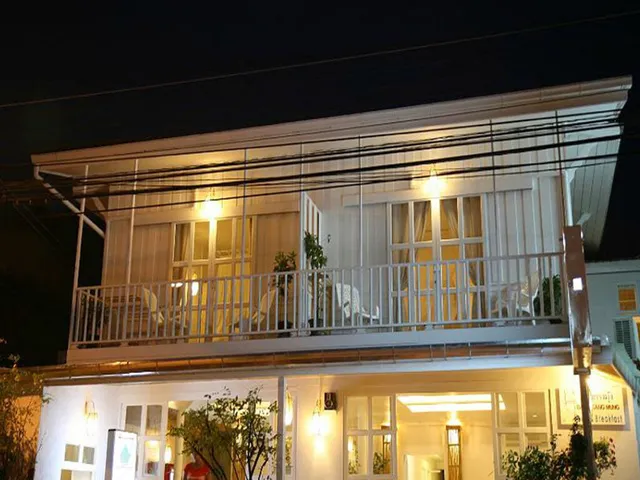 Sleepeasy Hostel Hua Hin by Baan Kangmung