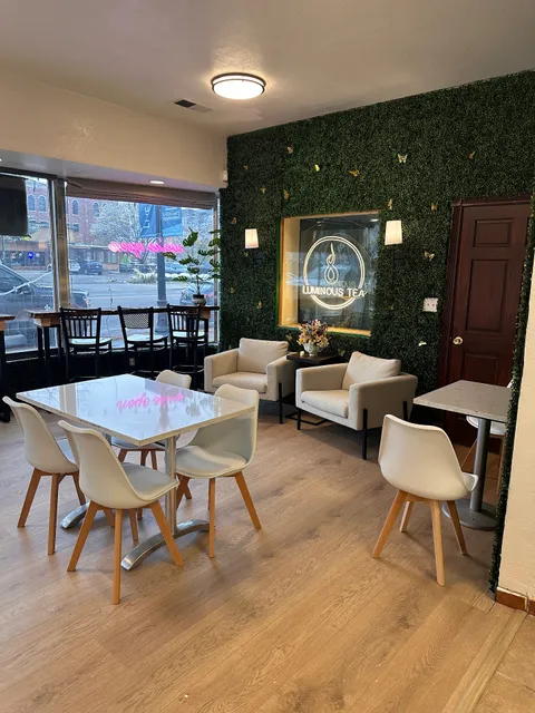 Luminous Tea House and Cafe