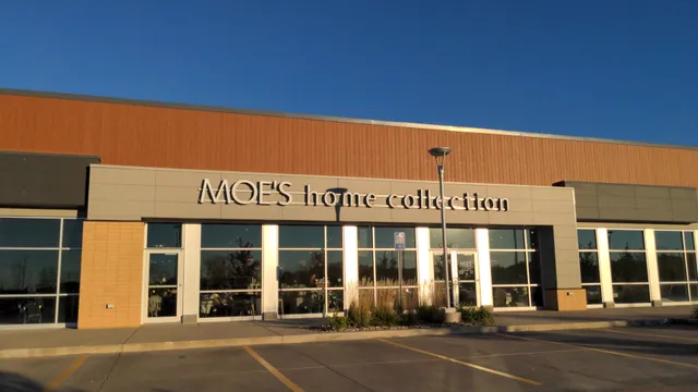 Moe's Home Collection