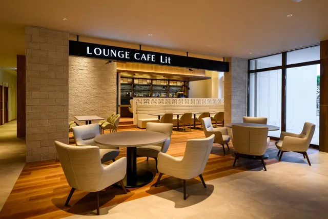 LOUNGE CAFE Lit（ラウンジカフェリット）