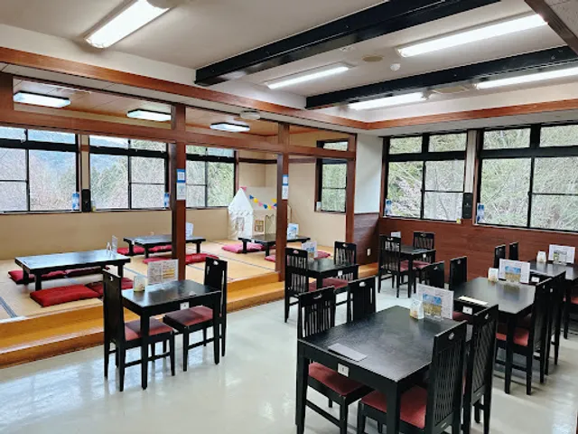 お食事処 かつら庵