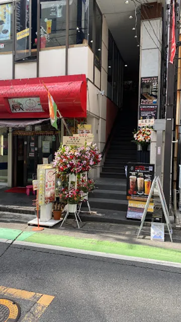 伎里茶(タピオカ専門店)