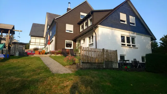 Ferienwohnung*** und Gästezimmer