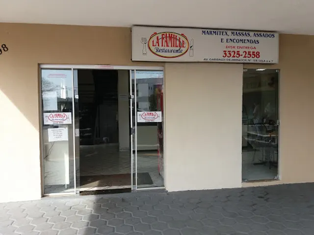 La Famille Restaurante
