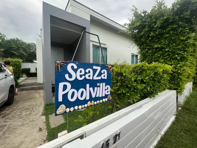 SeaZa Cha-am Pool Villa
