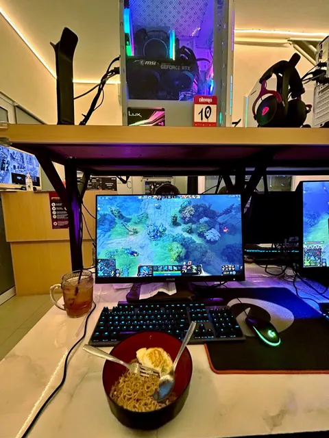 DIABLO Esports Cafe Gading Serpong