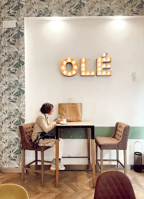 Olé Zurita Cafetería-Restaurante