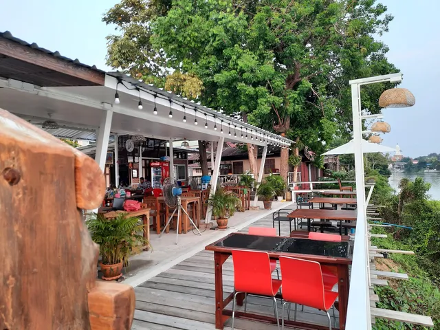 River Bar - Ayutthaya