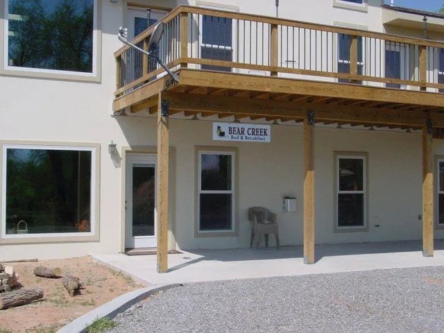 Bear Creek Bed and Breakfast