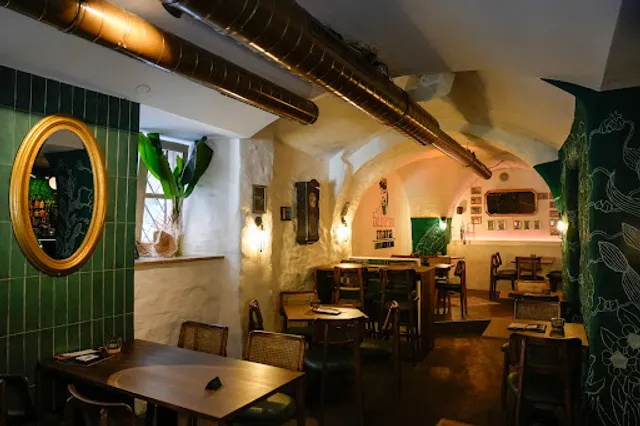 Bahama Mama Latin Kitchen | Bar