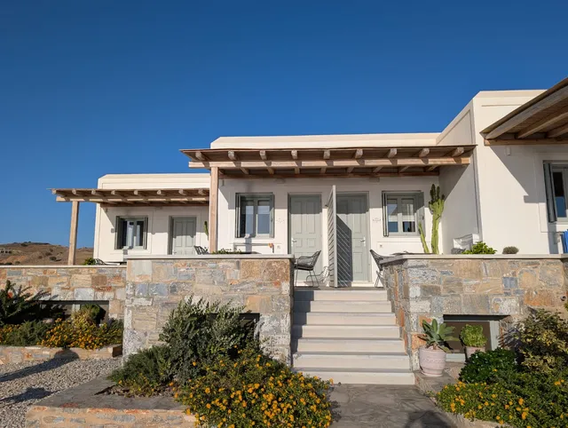 Porto Dema Luxury Suites