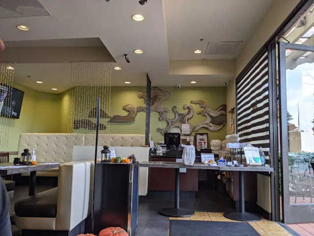 Newport Fusion Sushi