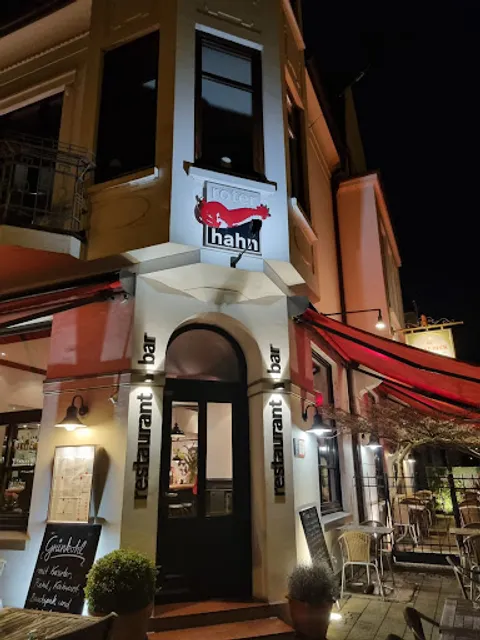 Restaurant & Bar Roter Hahn