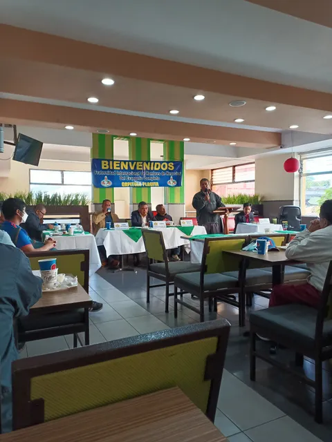 Al Macarone • Tipografía