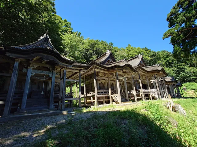 Akagami Shrine Goshado