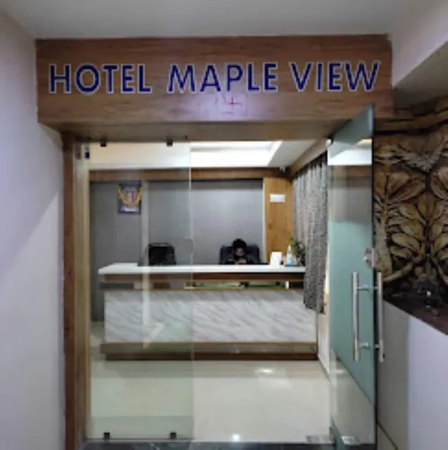 Hotel Maple View