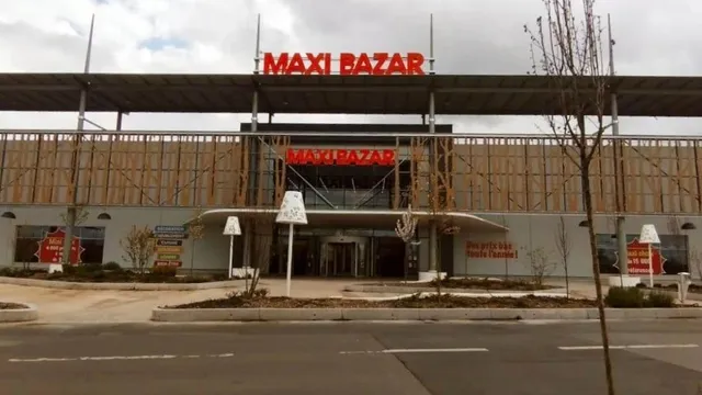 Maxi Bazar