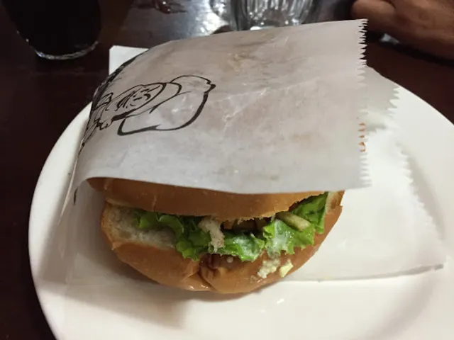 Carbón Burger - Santa Isabel