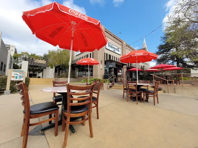 Sidewalk Café