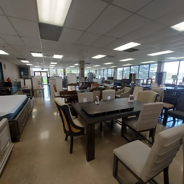 Mississauga Ashley Clearance Centre