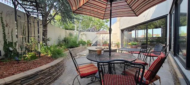 Baron's Steakhouse & Bar