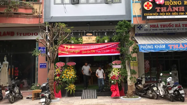 Homestay & Coffee 79+