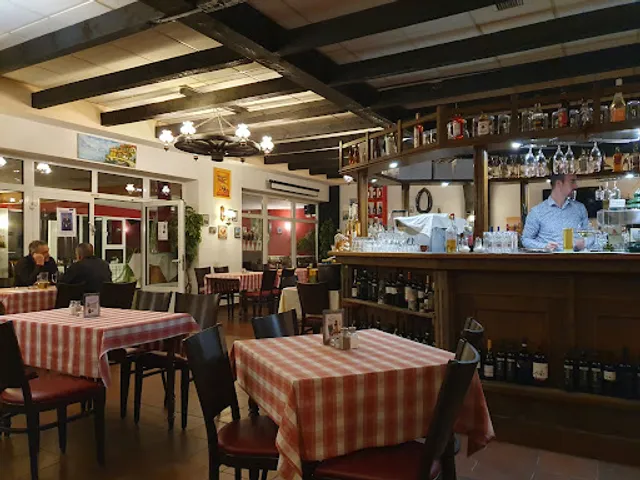 Trattoria La Riva
