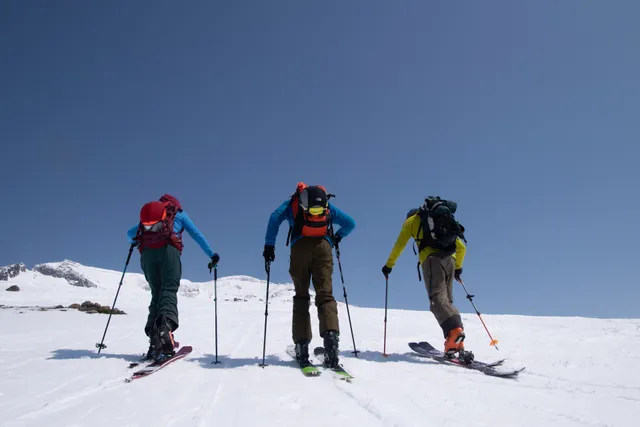 SUMMIT SKI SCHOOL & GUIDING | Furano Hokkaido Japan Powder Tours & Backcountry Rental