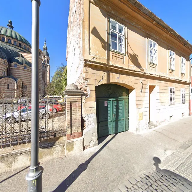 Cathedral Apartments