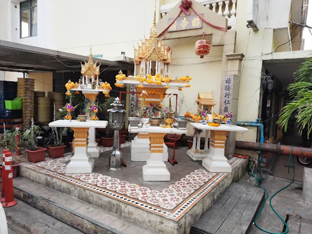 Pak Khlong @ the River