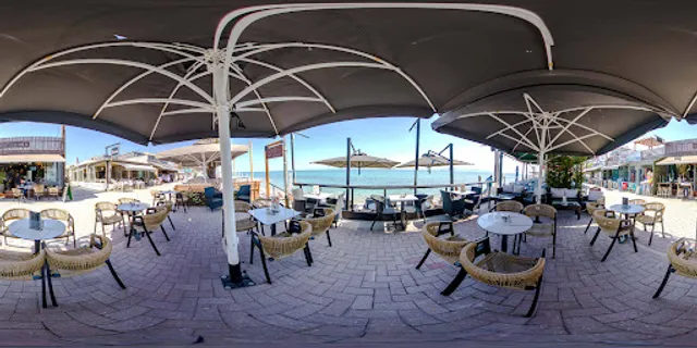 Bora Bora Coctail & Hookas