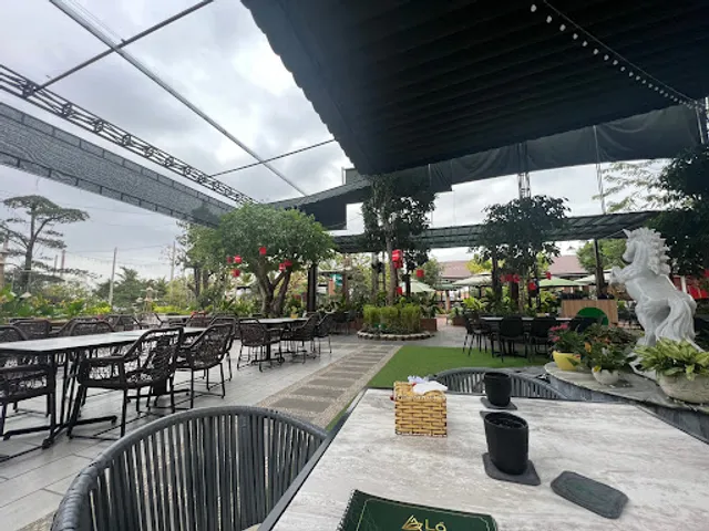 Quán Lá Garden Coffee