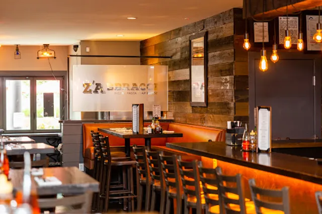 Z'Abbracci - Pizza, Pasta & Tap House