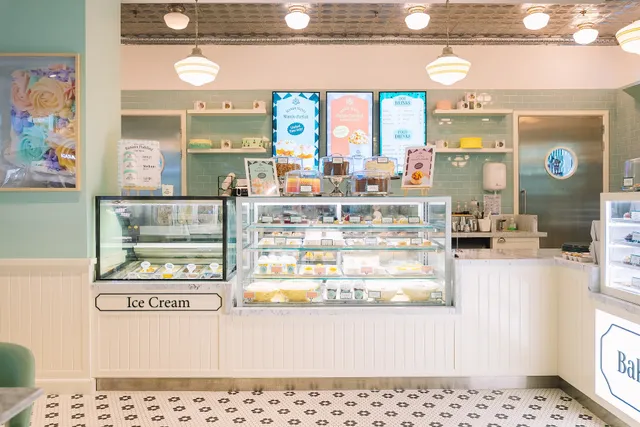 Magnolia Bakery