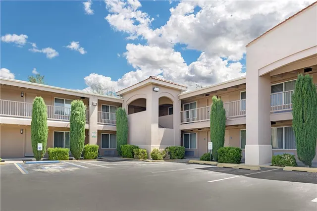 Best Western El Rancho Palacio