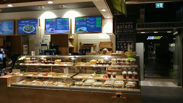 dean&david | Bowls, Salate, Curries & Snacks am Hauptbahnhof Karlsruhe