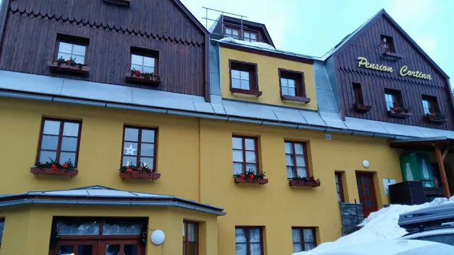 Pension Cortina