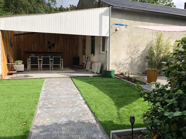 Bed and Breakfast Typisch Lelies